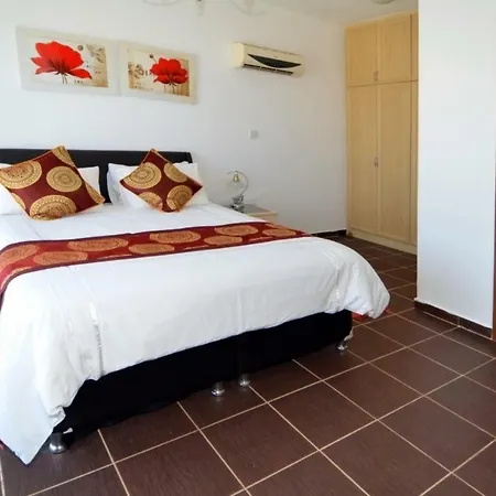 Paradise Villa *